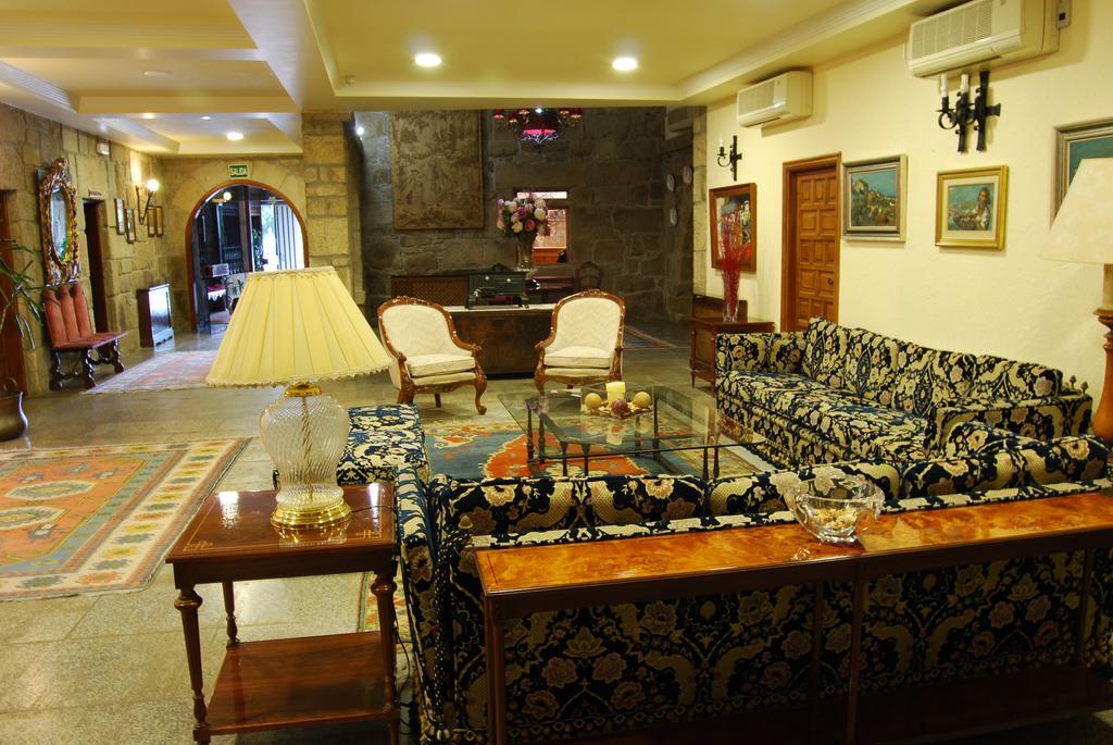 Hotel Pazo O Rial ビラガルシーア・デ・アロウサ エクステリア 写真