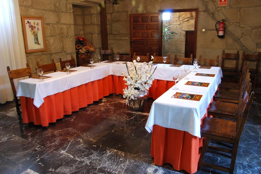 Hotel Pazo O Rial ビラガルシーア・デ・アロウサ エクステリア 写真