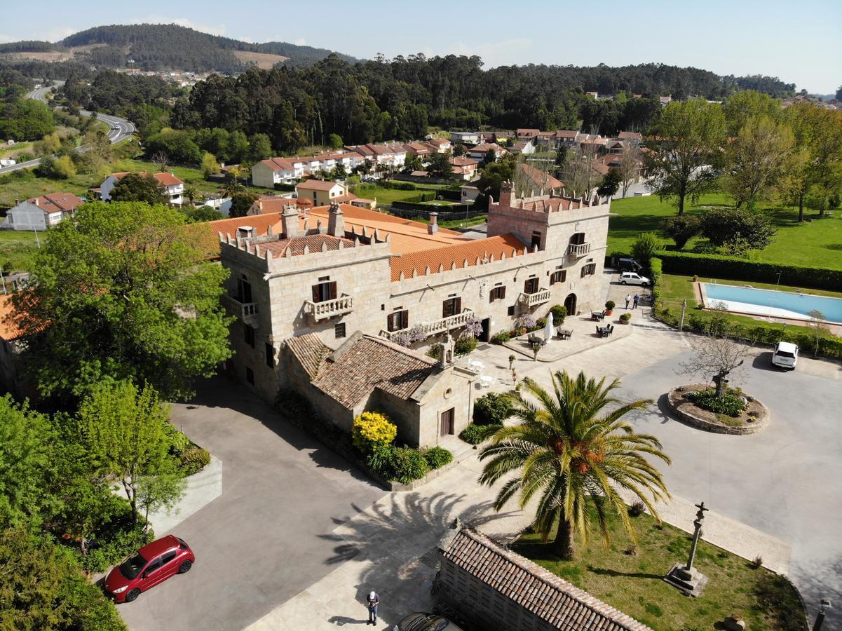 Hotel Pazo O Rial ビラガルシーア・デ・アロウサ エクステリア 写真